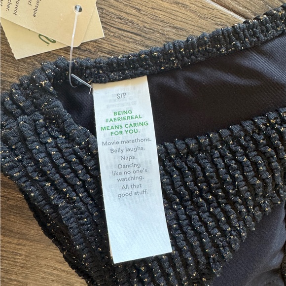Aerie Black‎ Lurex Crinkle Scoop Bikini Top - Picture 2 of 5